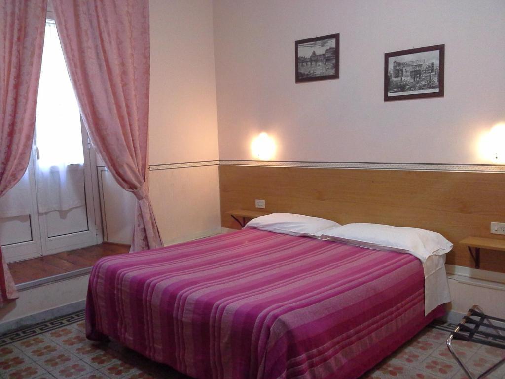 Collina Suites Rom Rum bild